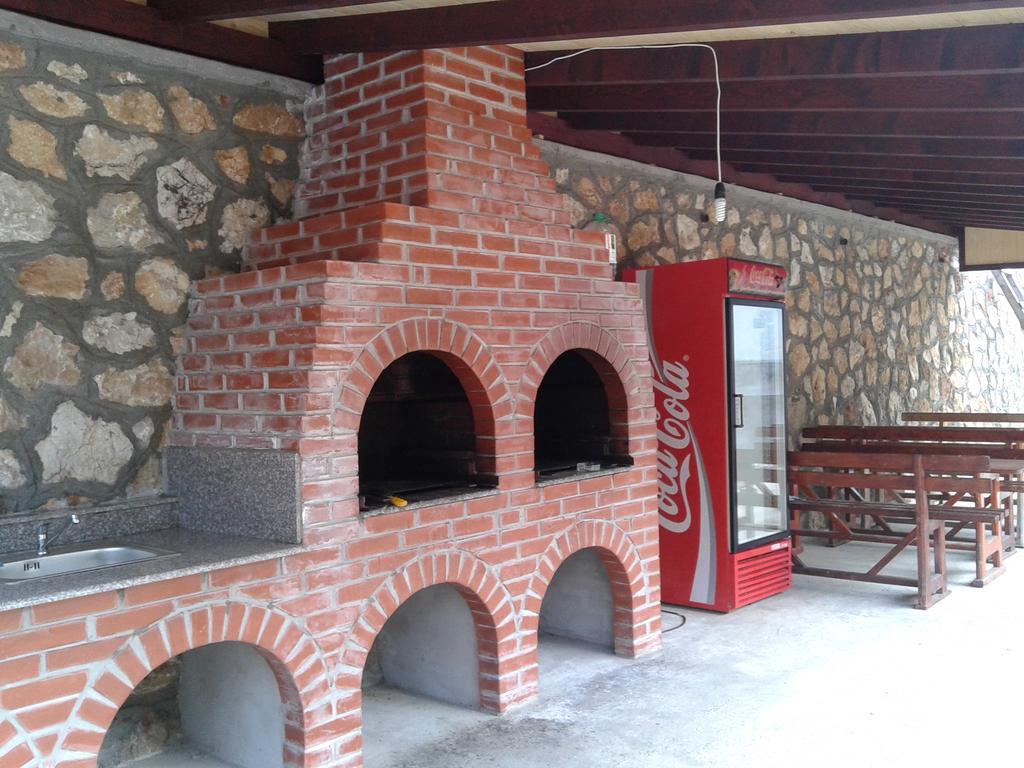 Pensiunea Stefania Guest house Lacu Rosu